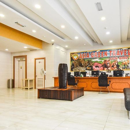 OYO 90602 Hotel Hsiang Garden SDK Exterior foto