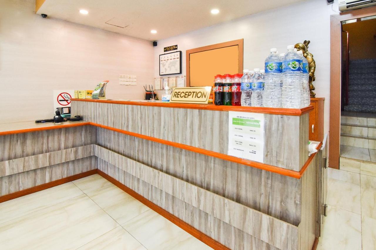 OYO 90602 Hotel Hsiang Garden SDK Exterior foto