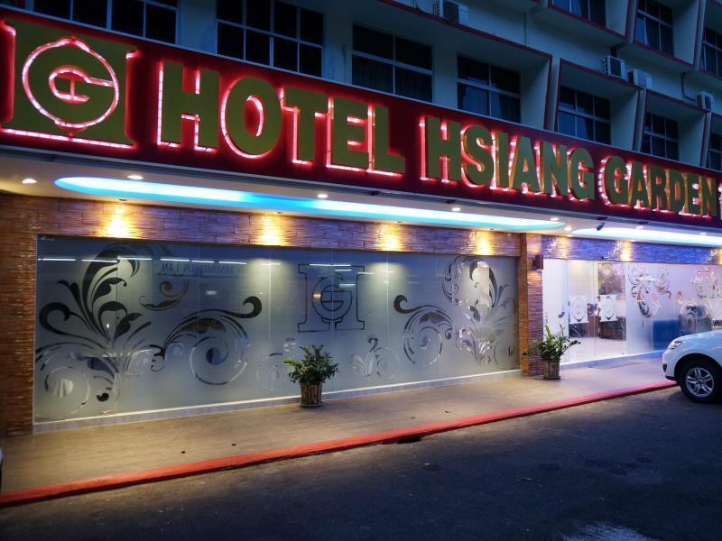OYO 90602 Hotel Hsiang Garden SDK Exterior foto